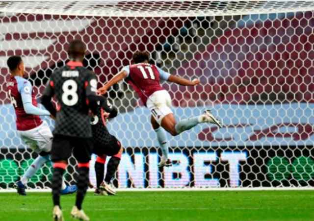 Hủy diệt Liverpool 7-2, Aston Villa tạo địa chấn thế giới