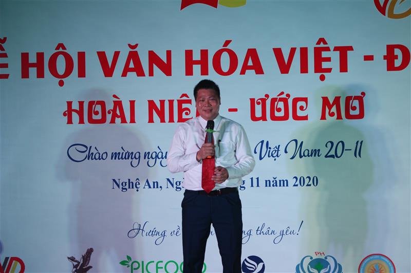 Đại diện hệ thống giáo dục IBA Việt Nam phát biểu tại buổi lễ