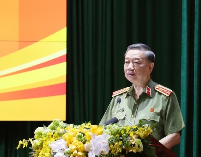 Bộ trưởng Tô Lâm phát biểu khai mạc Hội nghị Công an toàn quốc lần thứ 76.