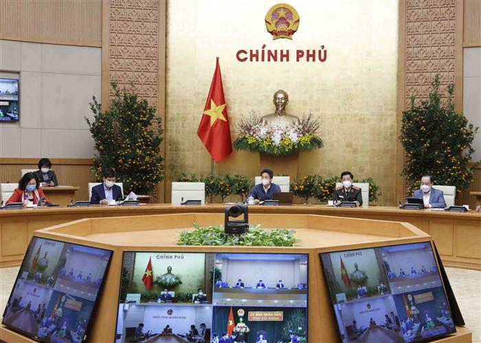 Phó Thủ tướng Vũ Đức Đam chủ trì cuộc họp trực tuyến của Ban Chỉ đạo quốc gia phòng chống dịch COVID-19 và Hải Dương, Quảng Ninh, Hà Nội. Ảnh VGP