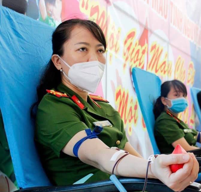 Hoạt động hiến máu tình nguyện được tổ chức thường xuyên, giúp cứu chữa nhiều bệnh nhân qua cơn hiểm nghèo
