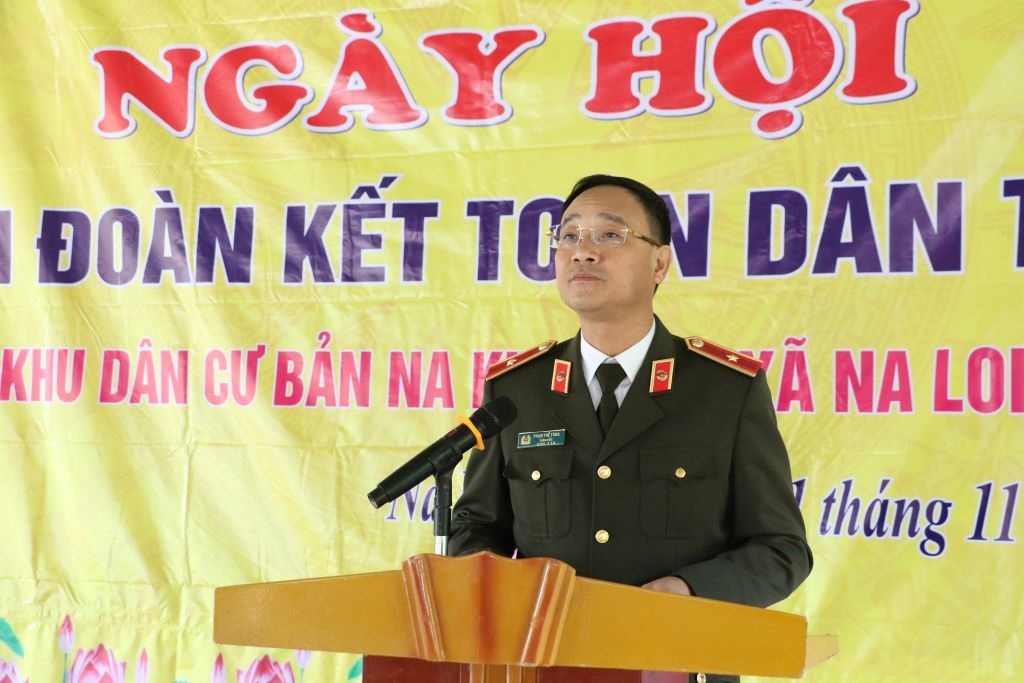 Thiếu tướng Phạm Thế Tùng, UV BTV Tỉnh ủy, Bí thư Đảng ủy Giám đốc Công an tỉnh phát biểu tại Ngày hội