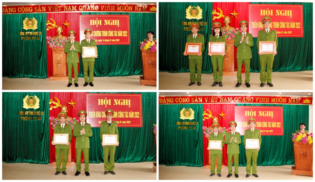 Đồng chí Đại tá Nguyễn Đức Hải, Phó Giám đốc Công an tỉnh trao thưởng cho các tập thể, cá nhân có thành tích xuất sắc trong năm 2021