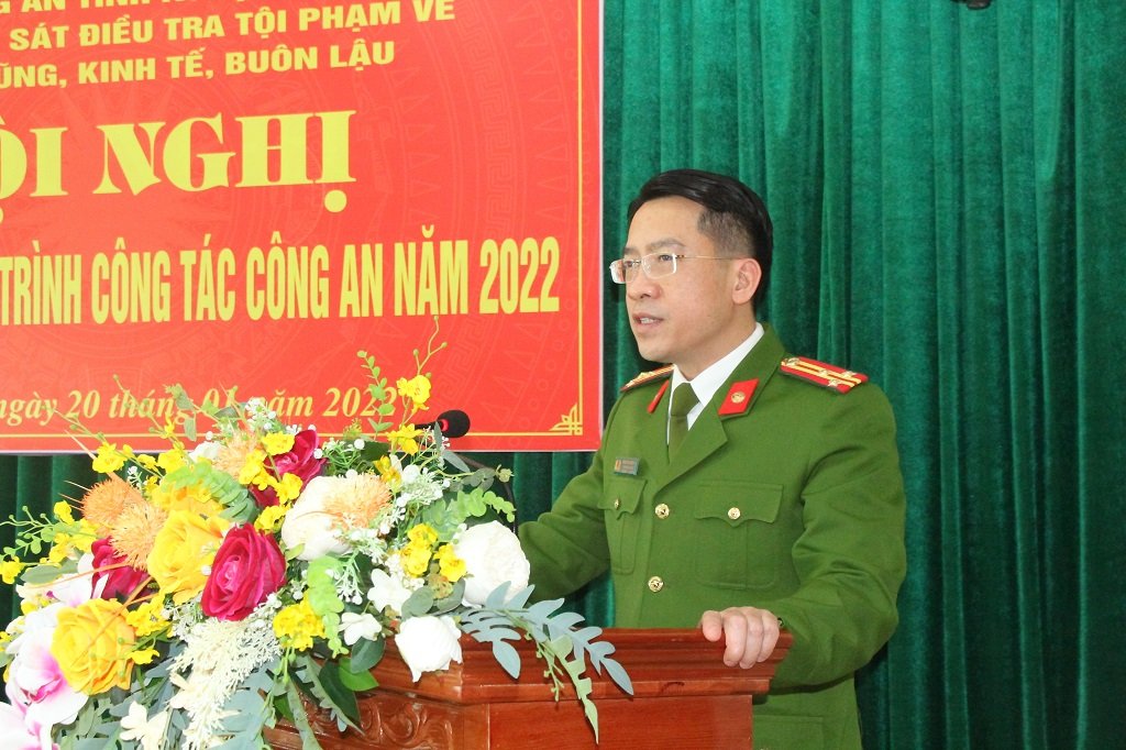 Đồng chí Thượng tá Nguyễn Bình Hà - Trưởng Phòng Cảnh sát kinh tế, Công an tỉnh Nghệ An phát biểu khai mạc Hội nghị 
