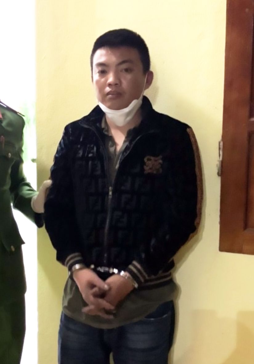 Đối tượng Nguyễn Chí Tuấn bị bắt sau 02 giờ gây án