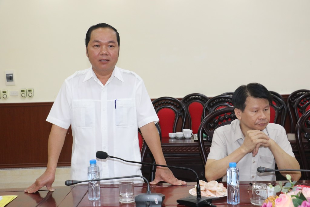 Đồng chí Trần Ngọc Sơn - Chánh án toà án nhân dân tỉnh Nghệ An phát biểu cảm ơn sự quan tâm của lãnh đạo Công an tỉnh nhân ngày truyền thống
