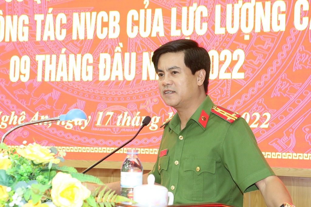Đồng chí Đại tá Nguyễn Đức Hải, Phó Giám đốc, Thủ trưởng Cơ quan CSĐT Công an tỉnh phát biểu kết luận Hội nghị