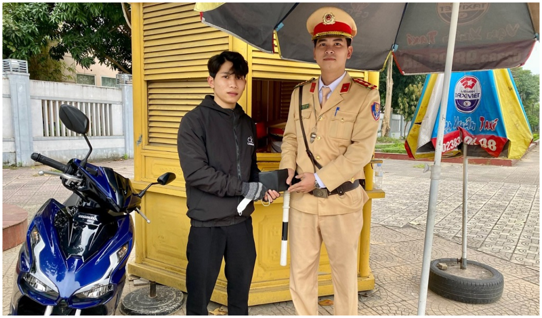 Nhặt được tài sản lập tức tìm cách trả lại người dân