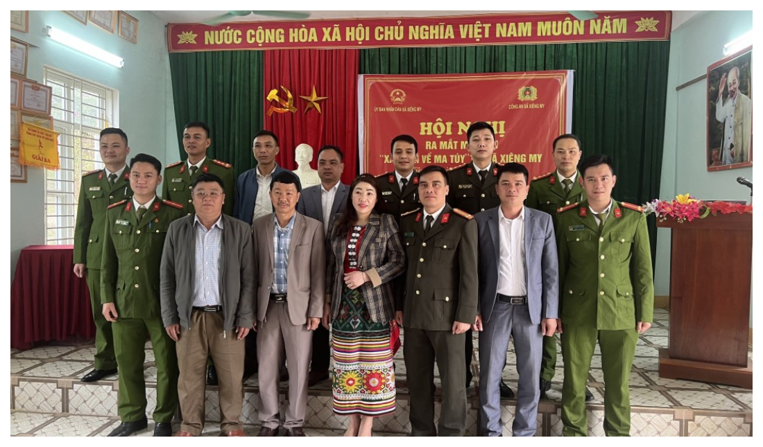Ra mắt mô hình 