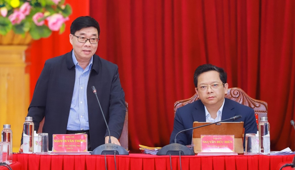 Đồng chí Nguyễn Văn Thông - Phó Bí thư Thường trực Tỉnh ủy phát biểu tại cuộc làm việc