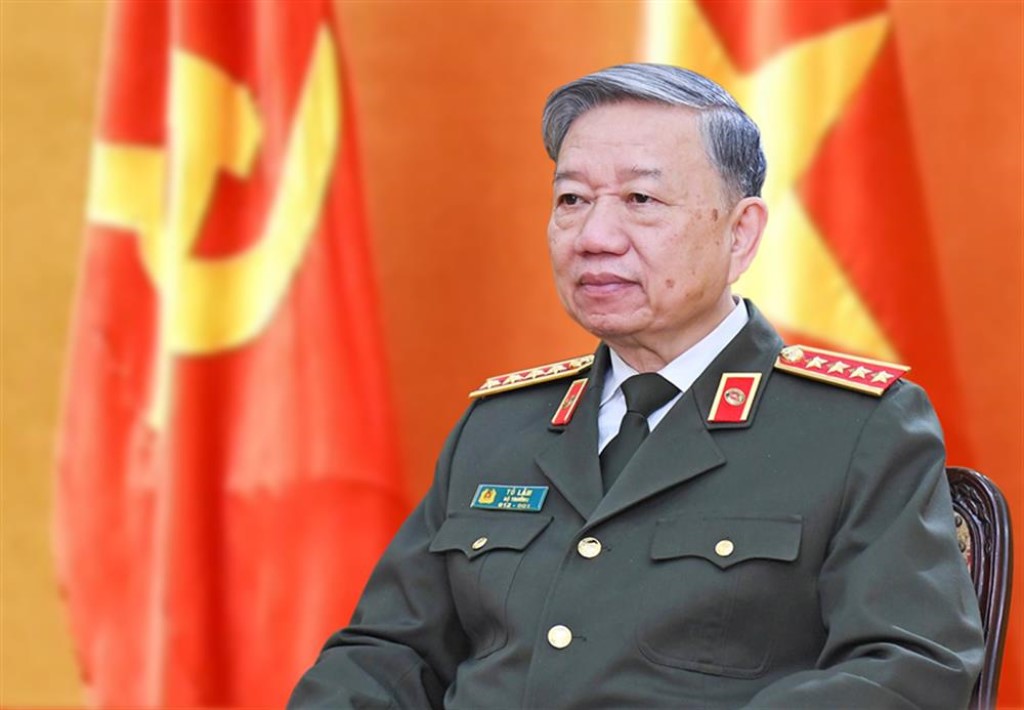  Đại tướng Tô Lâm, Ủy viên Bộ Chính trị, Bí thư Đảng ủy Công an Trung ương, Bộ trưởng Bộ Công an.