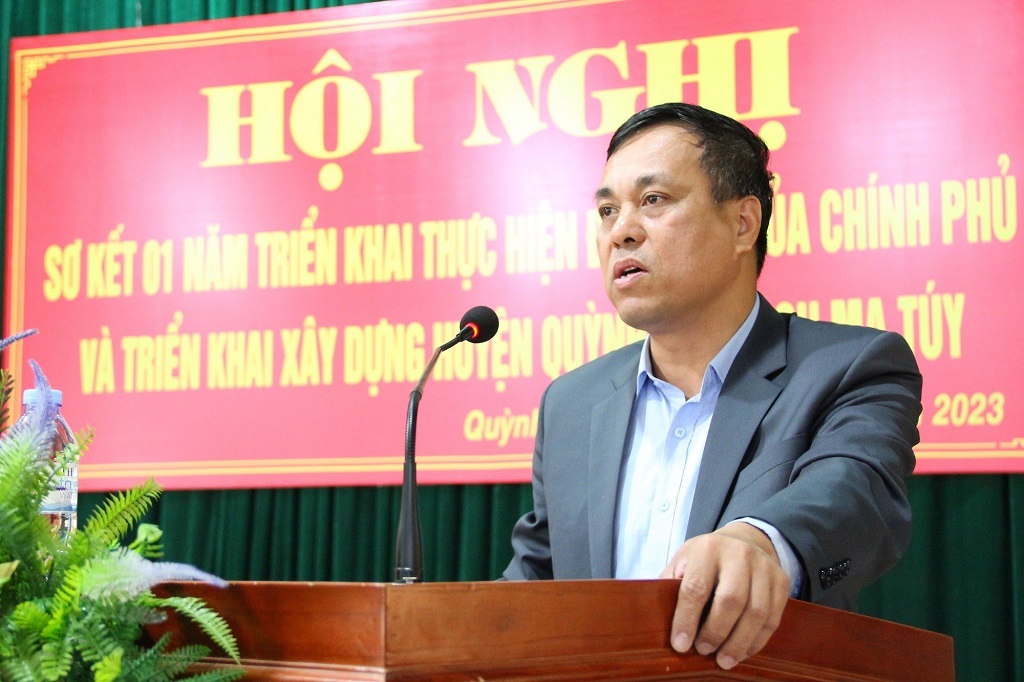 Lãnh đạo UBND huyện Quỳnh Lưu phát biểu chỉ đạo Hội nghị