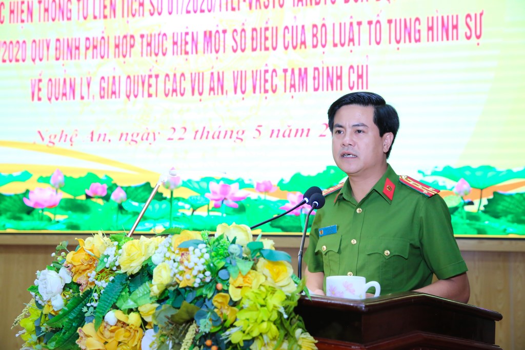 Đồng chí Đại tá Nguyễn Đức Hải, Phó Giám đốc Công an tỉnh phát biểu tại Hội nghị