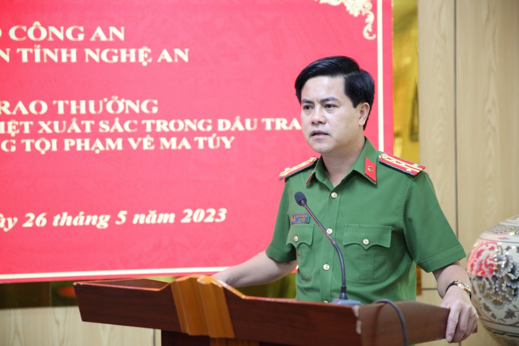 Đại tá Nguyễn Đức Hải, Phó Giám đốc Công an tỉnh biểu dương thành tích xuất sắc của các Ban chuyên án