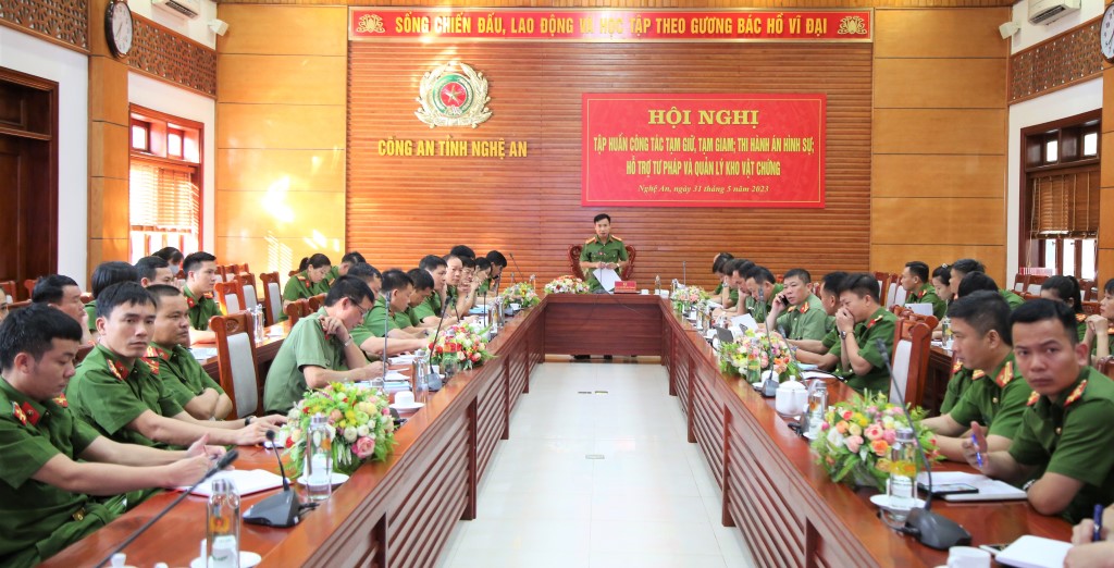  Toàn cảnh Hội nghị