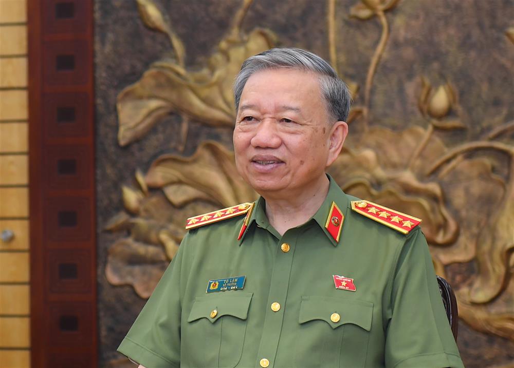 Đại tướng Tô Lâm, Ủy viên Bộ Chính trị, Bí thư Đảng ủy CATW, Bộ trưởng Bộ Công an.
