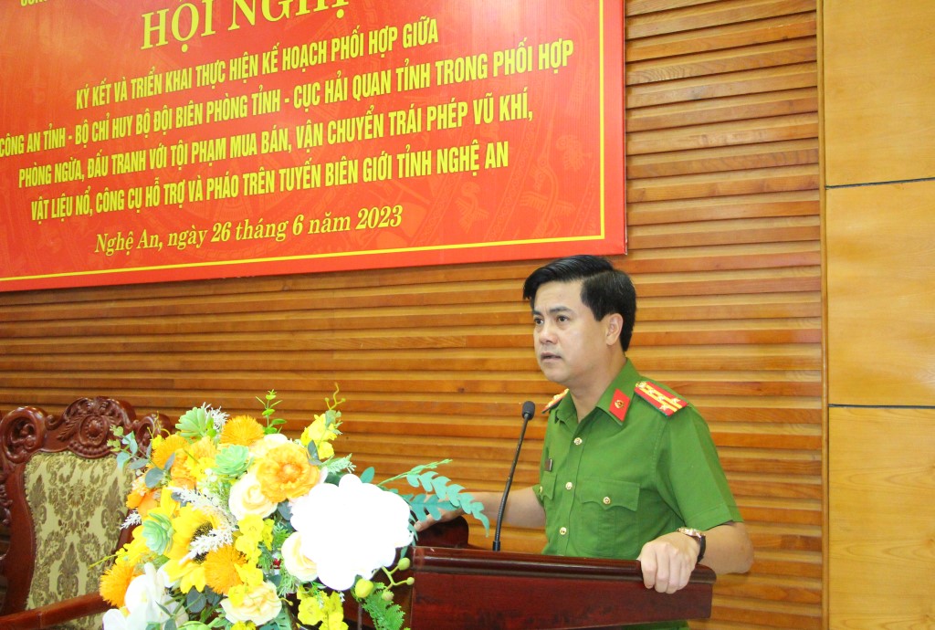 Đồng chí Đại tá Nguyễn Đức Hải - Phó Giám đốc Công an tỉnh phát biểu kết luận và bế mạc Hội nghị