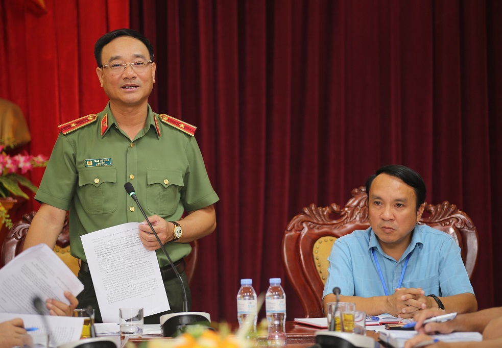 Đồng chí Giám đốc Công an tỉnh làm việc với Huyện ủy Nghi Lộc về công tác phát hiện, xử lý các vụ án, vụ việc tham nhũng, tiêu cực