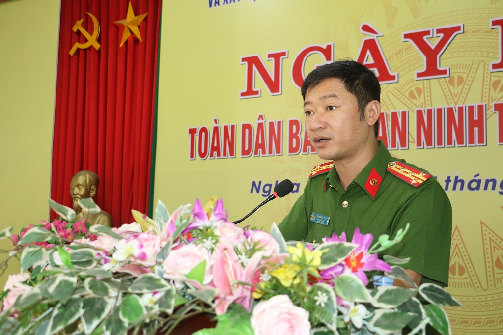Đồng chí Đại tá Trần Ngọc Tuấn, Phó Giám đốc Công an tỉnh tin tưởng rằng xã Nghĩa Lâm sẽ hoàn thành mục tiêu xây dựng “Xã điển hình về phong trào toàn dân bảo vệ ANTQ” trong năm 2023