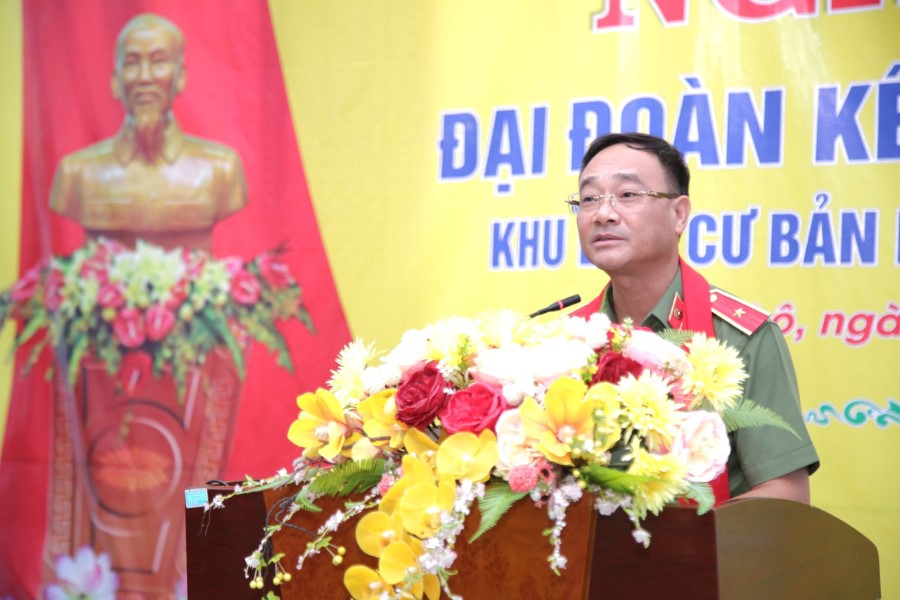 Đồng chí Thiếu tướng Phạm Thế Tùng, Giám đốc Công an tỉnh phát biểu tại Ngày hội