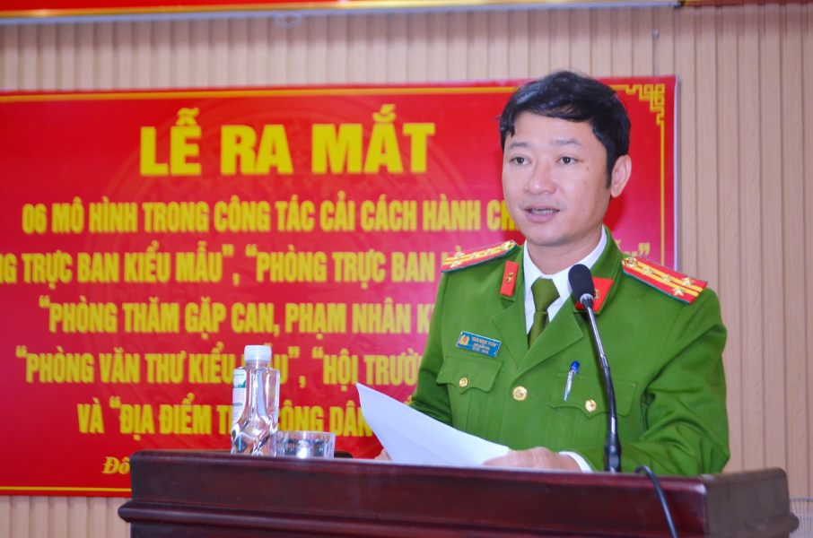Đồng chí Đại tá Trần Ngọc Tuấn, Phó Giám đốc Công an tỉnh phát biểu chỉ đạo tại Lễ ra mắt