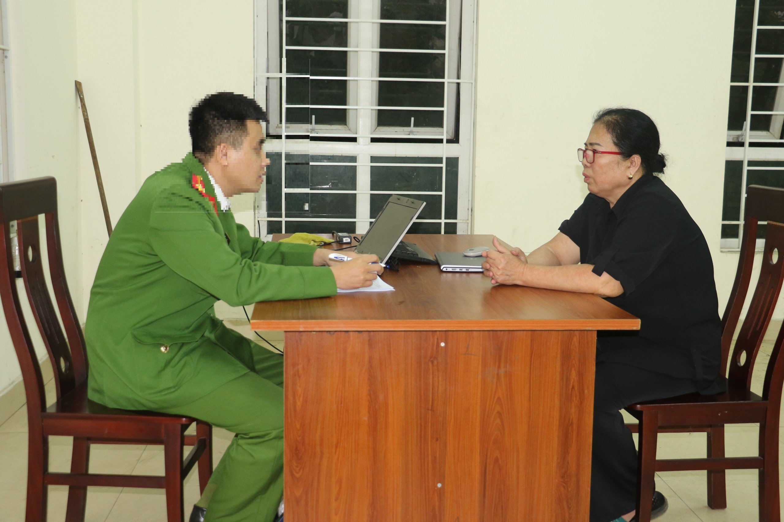 Cơ quan Công an làm việc với Nguyễn Thị Thu