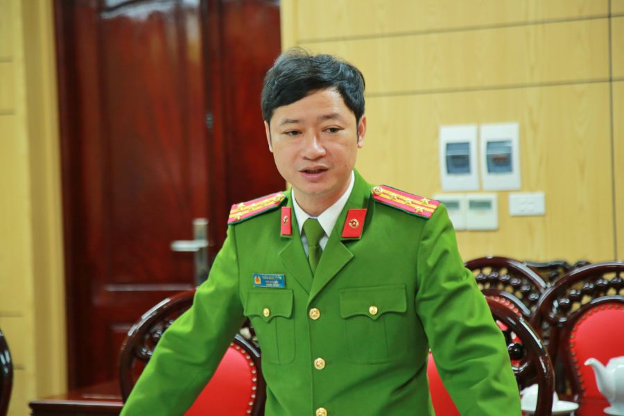 Đồng chí Đại tá Trần Ngọc Tuấn - Phó Giám đốc Công an tỉnh phát biểu