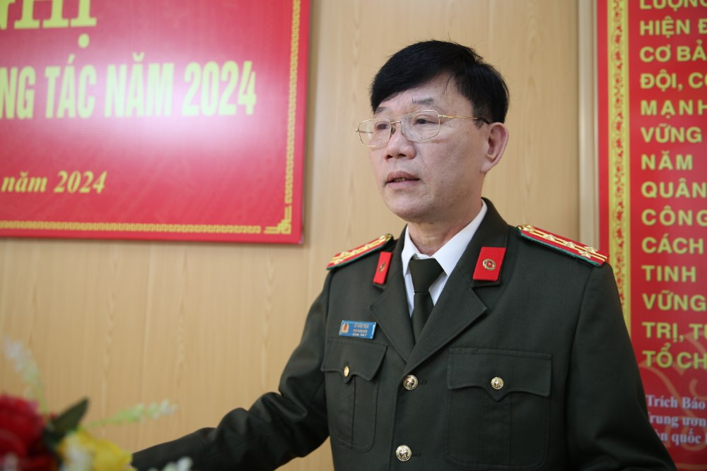Đại tá Lê Văn Thái – Phó Giám đốc phát biểu chỉ đạo 