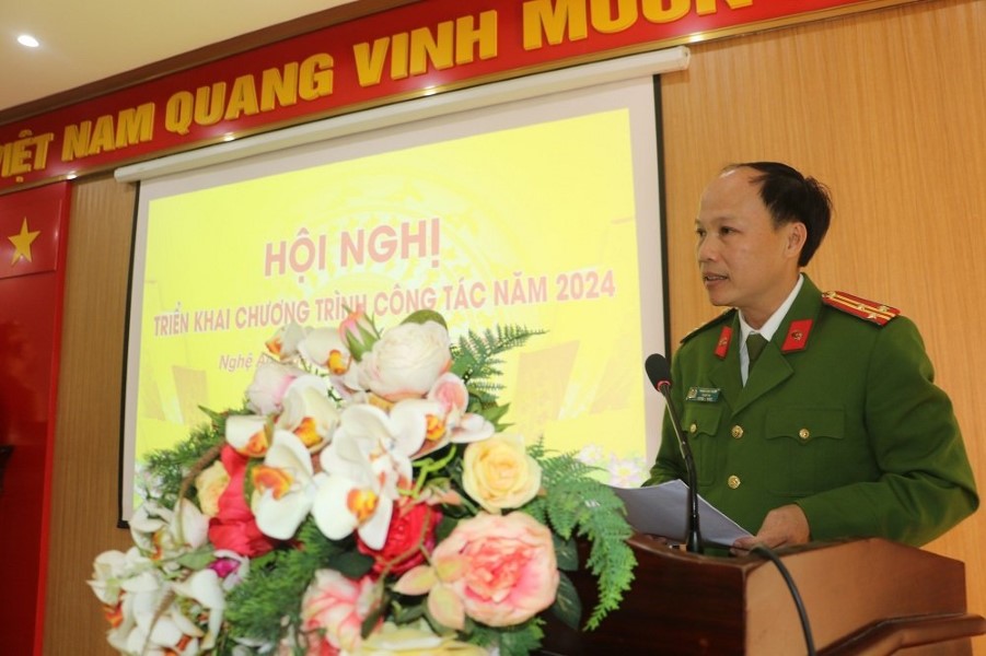 Đồng chí Thượng tá Phạm Anh Tuấn – Giám thị Trại tạm giam phát biểu