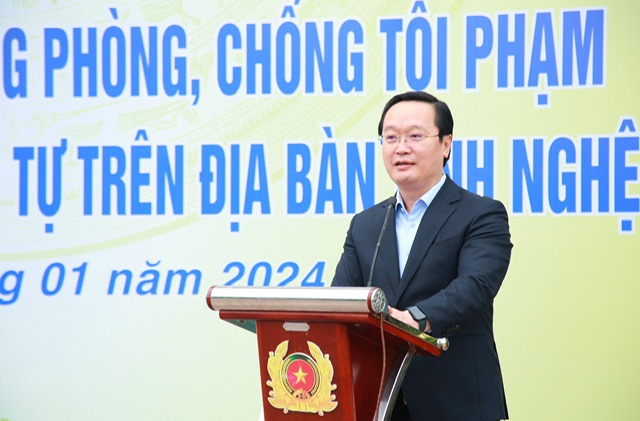 Đồng chí Nguyễn Đức Trung - Chủ tịch UBND tỉnh phát biểu