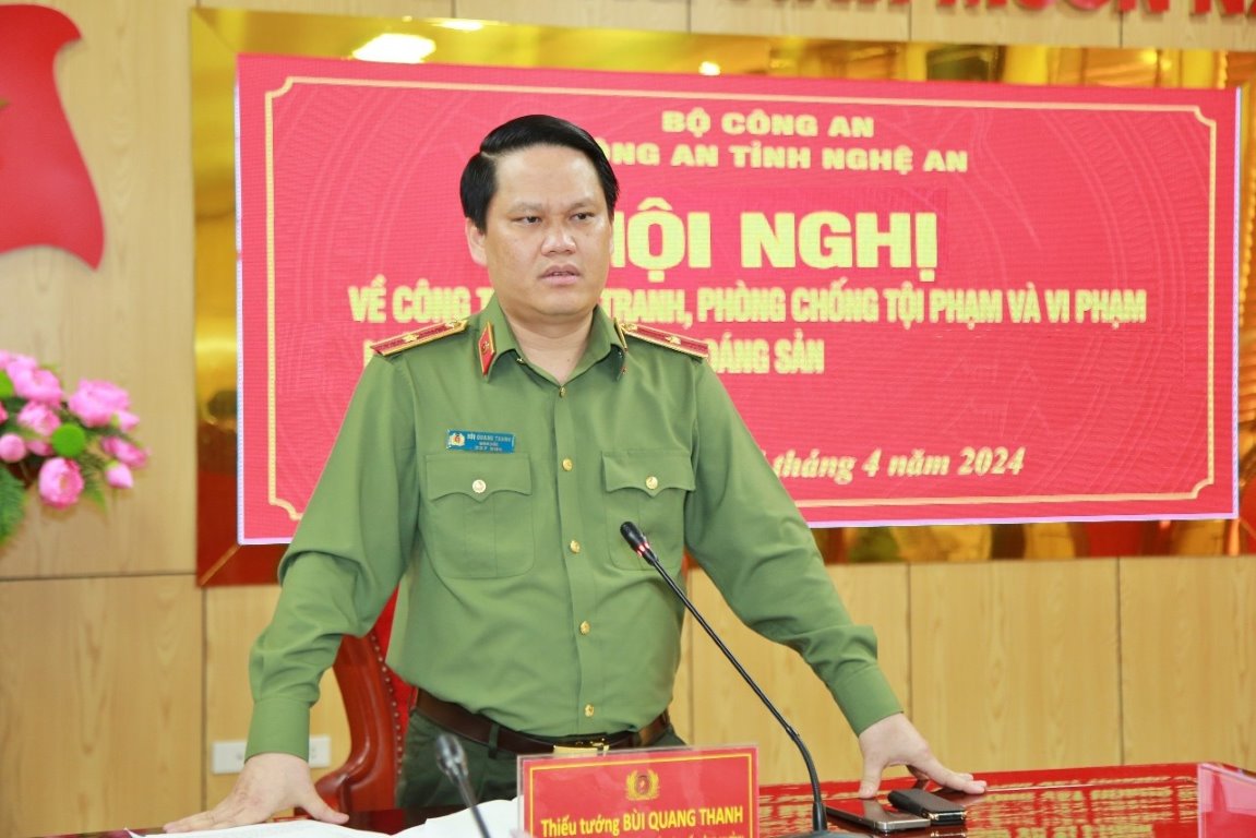 Đồng chí Thiếu tướng Bùi Quang Thanh, Giám đốc Công an tỉnh phát biểu chỉ đạo