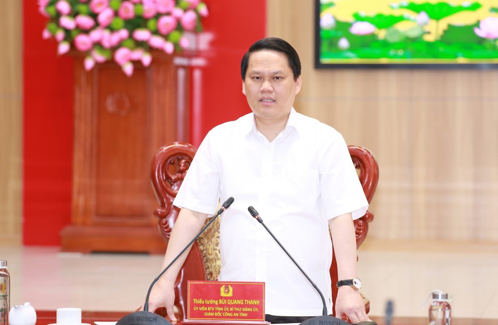 Đồng chí Thiếu tướng Bùi Quang Thanh, Ủy viên Ban Thường vụ Tỉnh ủy, Giám đốc Công an tỉnh phát biểu chỉ đạo tại Hội nghị