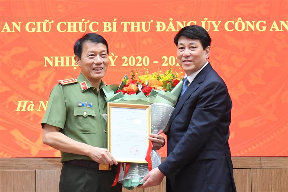 Công bố Quyết định của Bộ Chính trị chỉ định đồng chí Thượng tướng Lương Tam Quang, Bộ trưởng Bộ Công an giữ chức Bí thư Đảng uỷ CATW