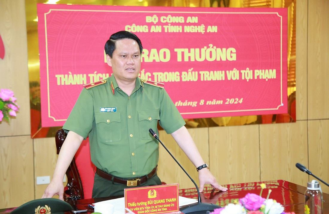 Đồng chí Thiếu tướng Bùi Quang Thanh, Ủy viên Ban Thường vụ Tỉnh ủy, Bí thư Đảng ủy, Giám đốc Công an tỉnh phát biểu tại Lễ trao thưởng