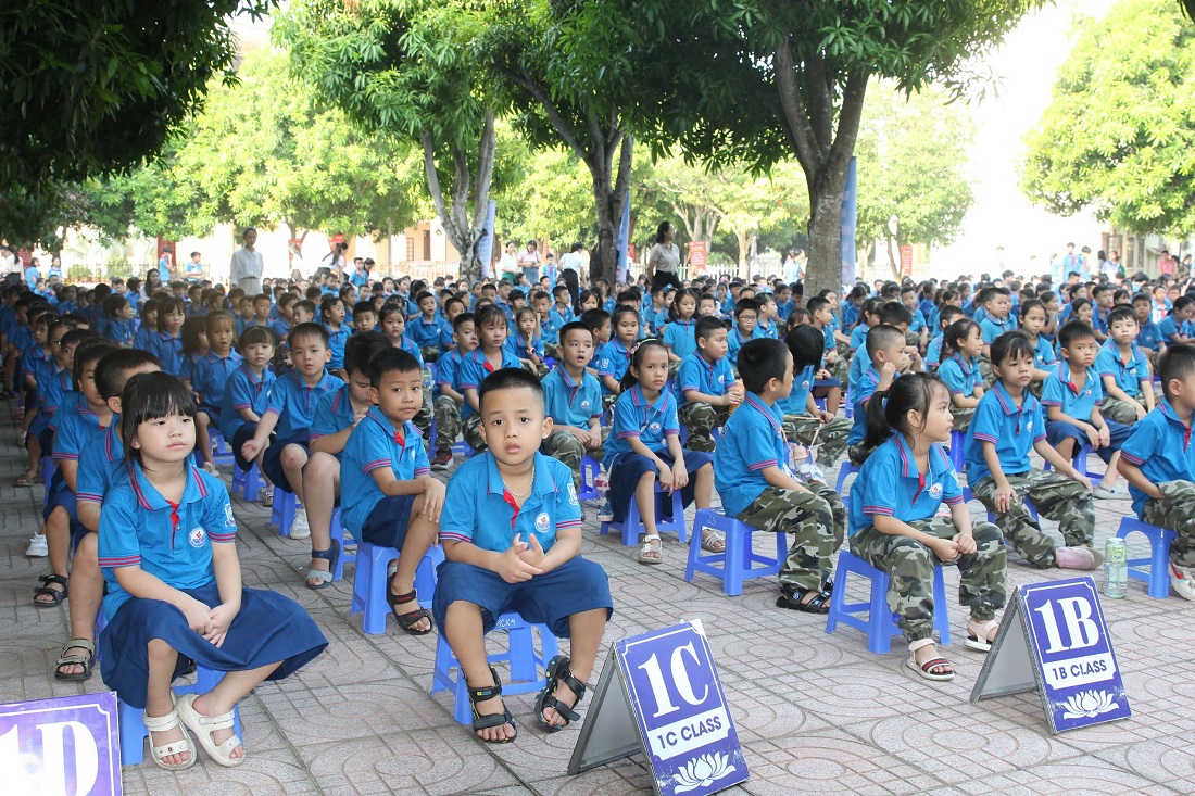 Buổi tuyên truyền thu hút đông đảo học sinh tham gia