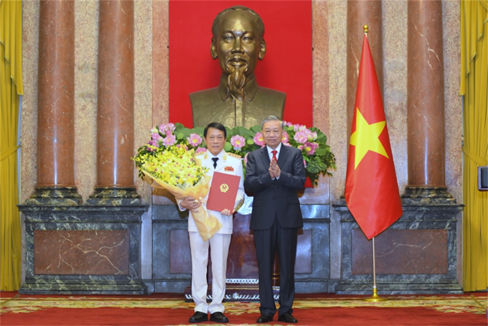 Tổng Bí thư, Chủ tịch nước trao Quyết định thăng cấp bậc hàm Đại tướng đối với Bộ trưởng Lương Tam Quang