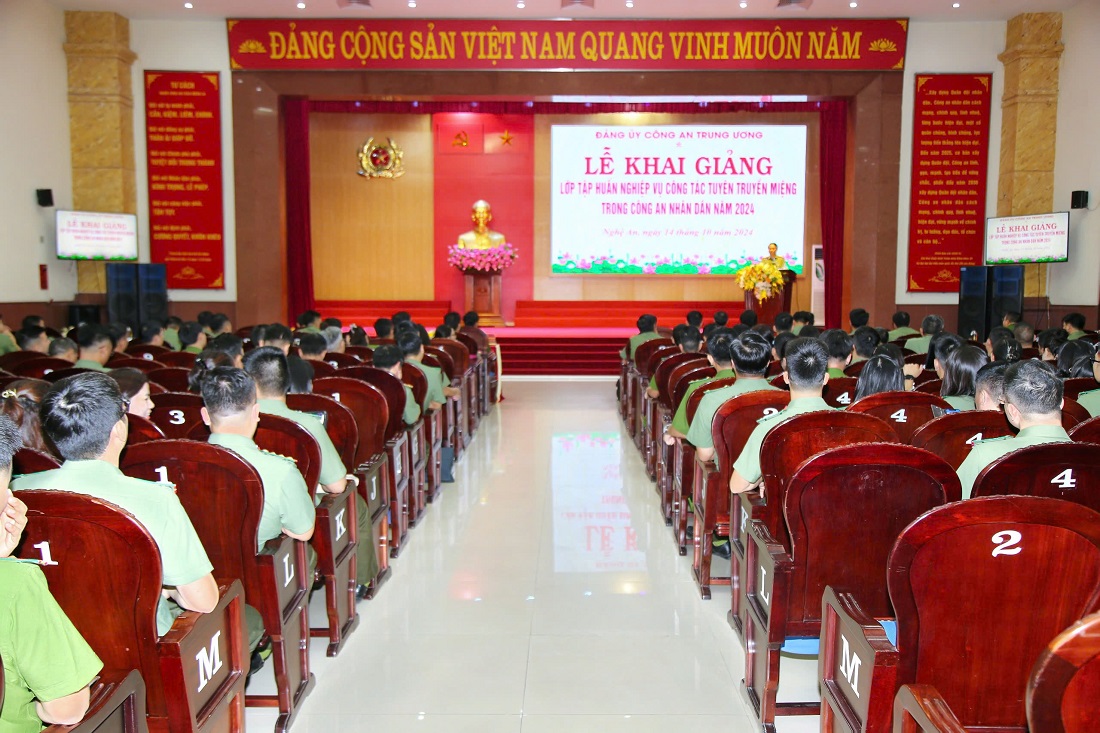 Toàn cảnh Lễ khai giảng