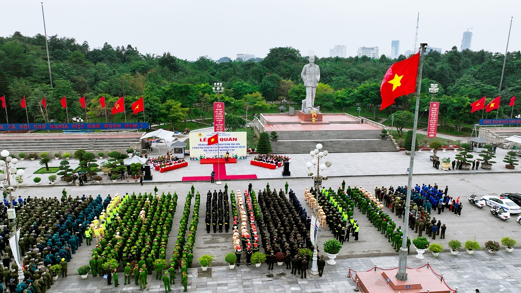 Tập trung tối đa lực lượng đấu tranh quyết liệt, không khoan nhượng với các loại tội phạm, nhất là tội phạm nổi lên trong dịp Tết Ất Tỵ 2025