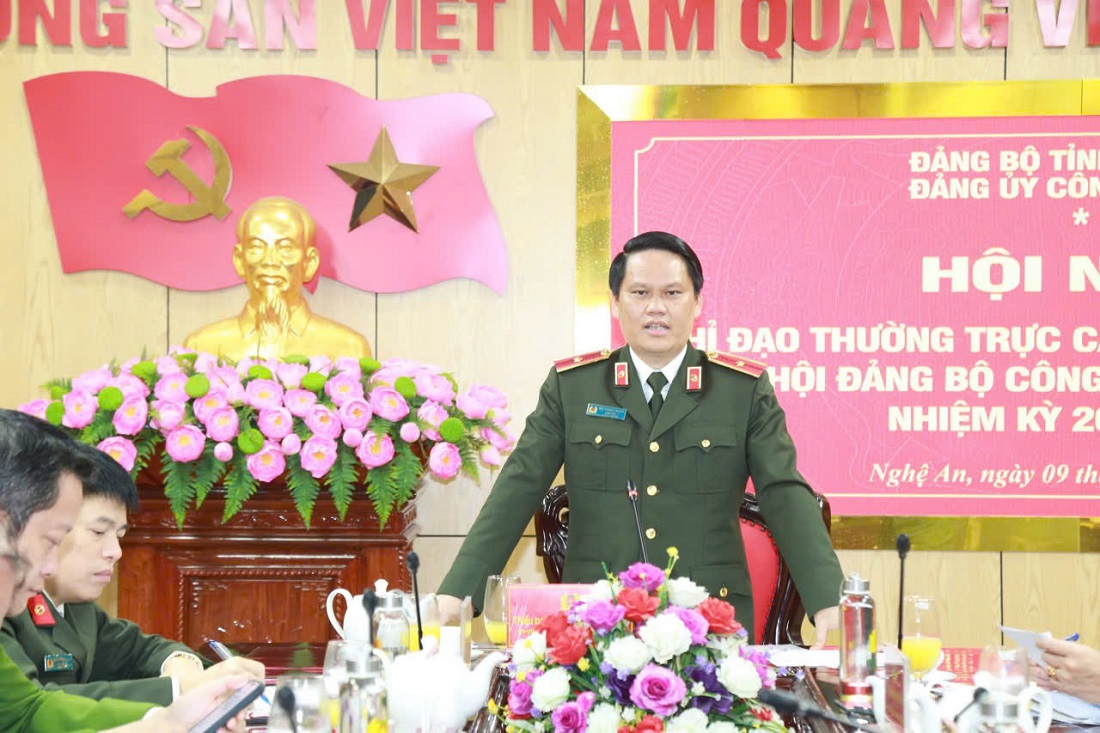 Đồng chí Thiếu tướng Bùi Quang Thanh, Ủy viên Ban Thường vụ Tỉnh ủy, Bí thư Đảng ủy, Giám đốc Công an tỉnh phát biểu chỉ đạo