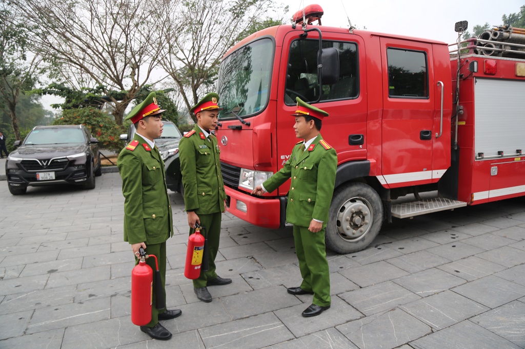 Công an Nghệ An đảm bảo an toàn tuyệt đối trong chuỗi hoạt động “Về nguồn” của Tổng Bí thư và Đoàn đại biểu.