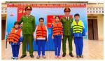 Tuyên truyền và trang bị kiến thức, kỹ năng cho học sinh