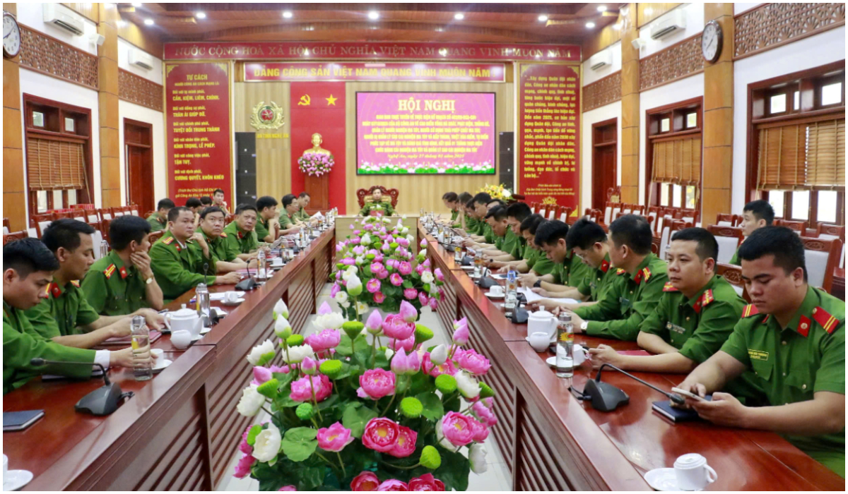 Giao ban thực hiện Kế hoạch số 483 và kết quả thực hiện tiếp nhận chức năng cai nghiện ma túy và quản lý sau cai nghiện ma túy