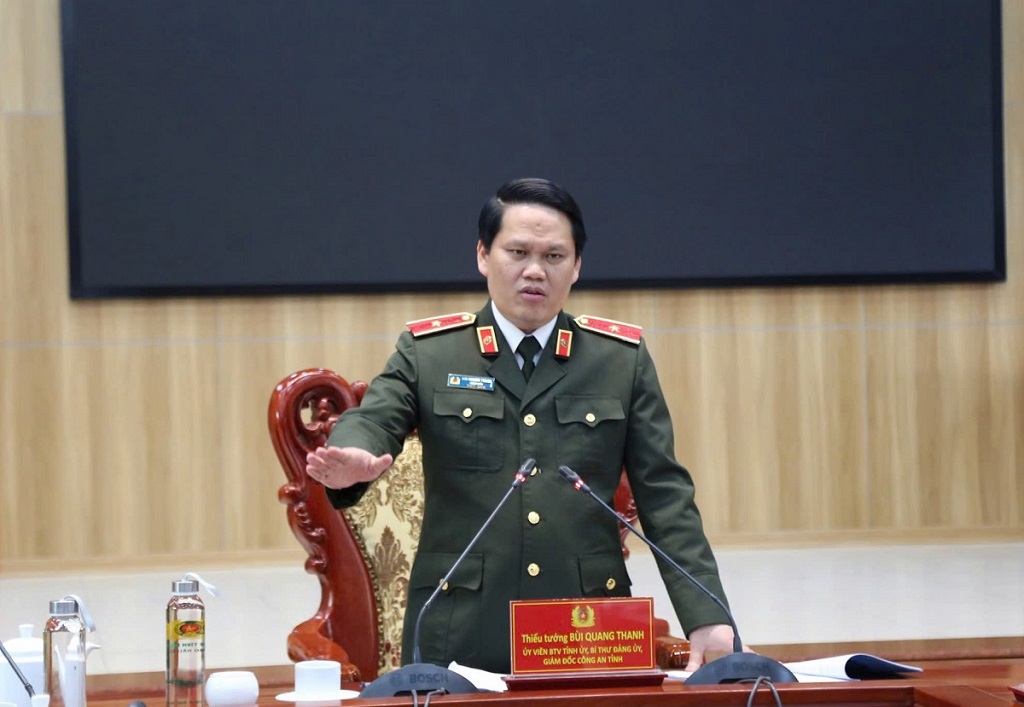 Đồng chí Thiếu tướng Bùi Quang Thanh, Ủy viên Ban Thường vụ Tỉnh ủy, Bí thư Đảng ủy, Giám đốc Công an tỉnh phát biểu chỉ đạo 