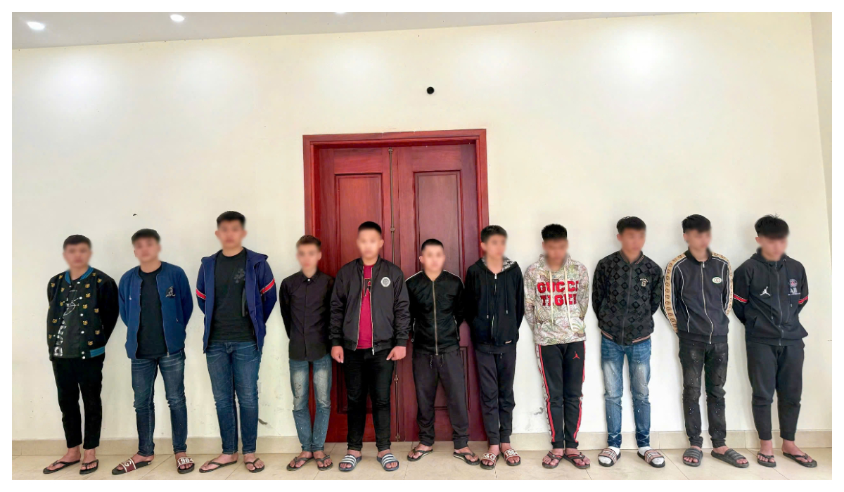 Cảnh báo tình trạng sử dụng vũ khí, vật liệu nổ, công cụ hỗ trợ để gây án