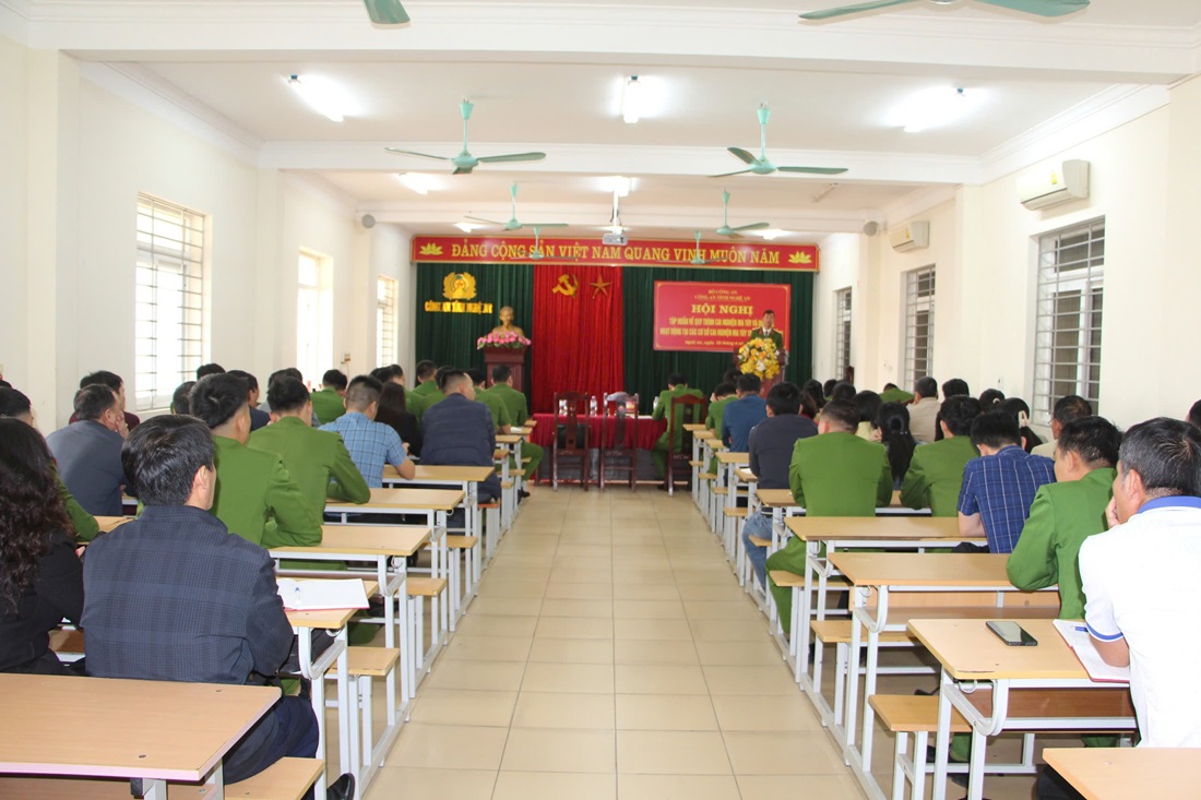 Toàn cảnh buổi tập huấn