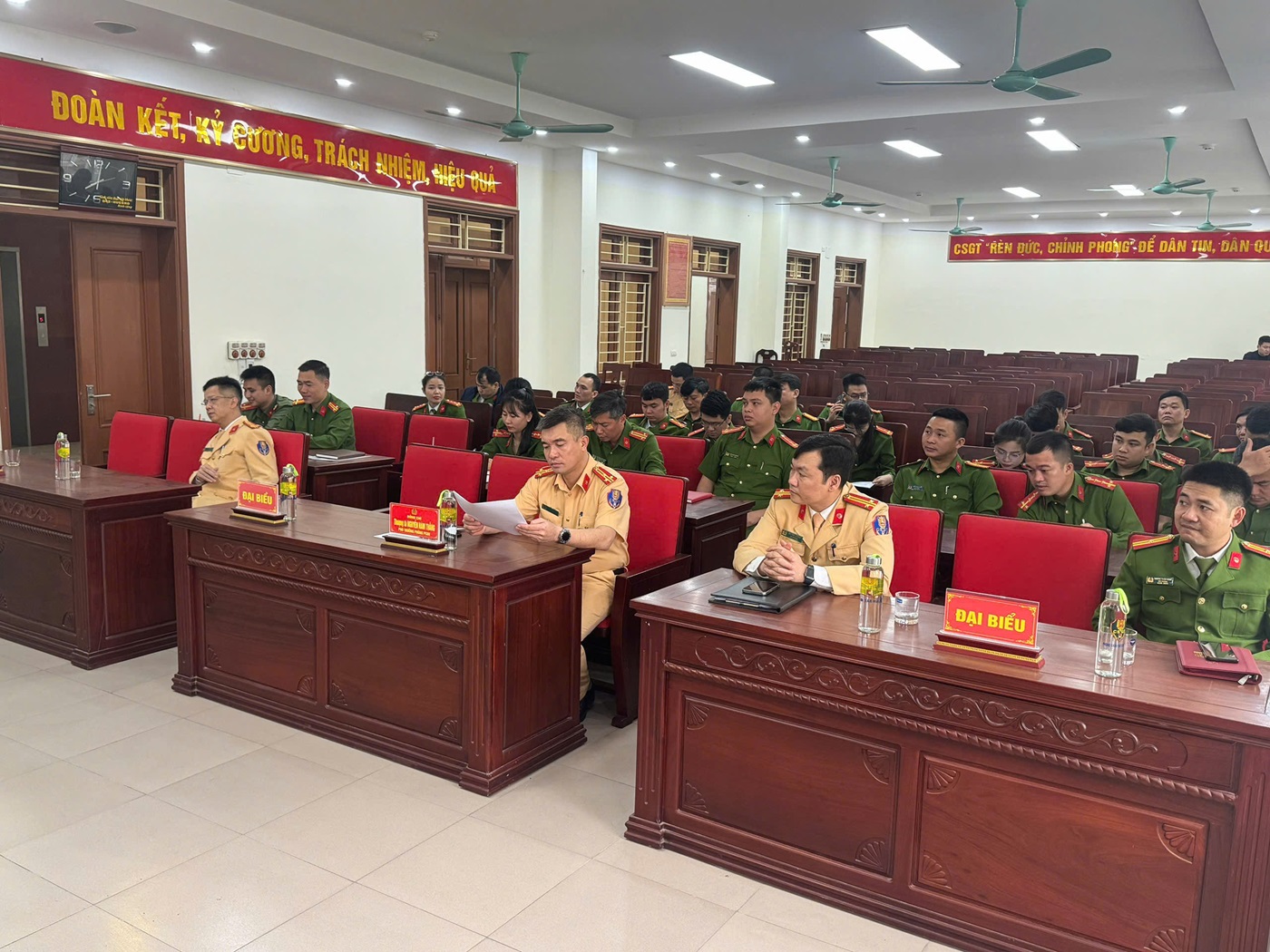 Các đại biểu dự lớp tập huấn