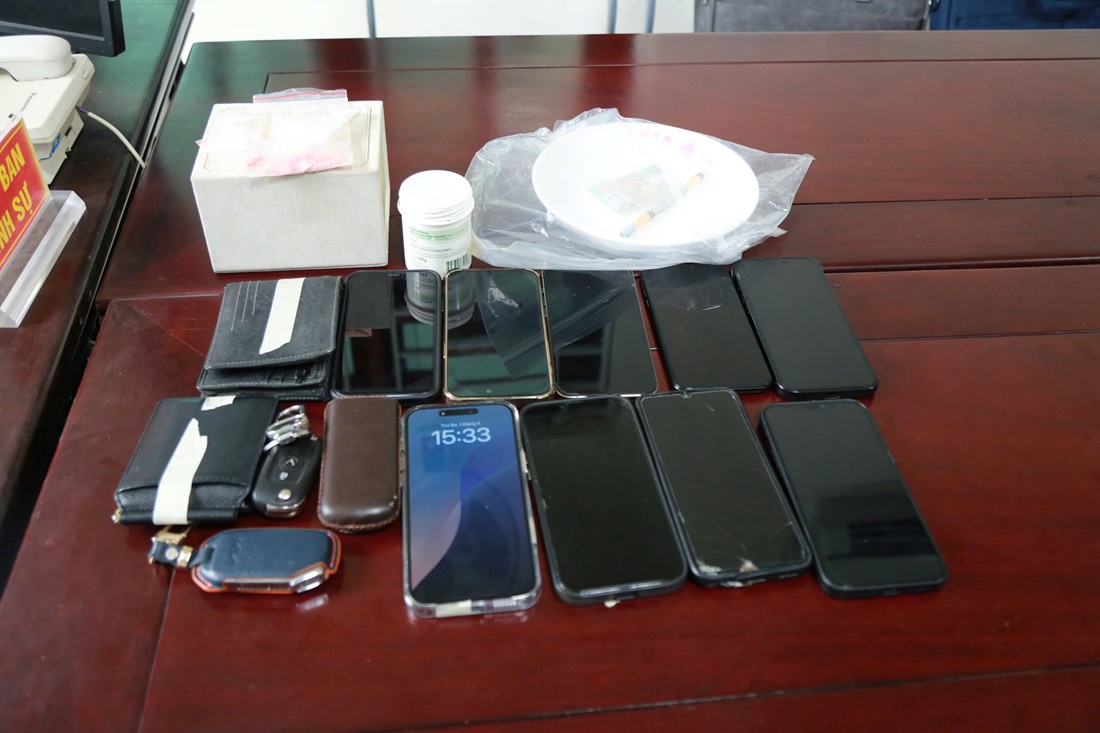 Tang vật vụ án thu giữ
