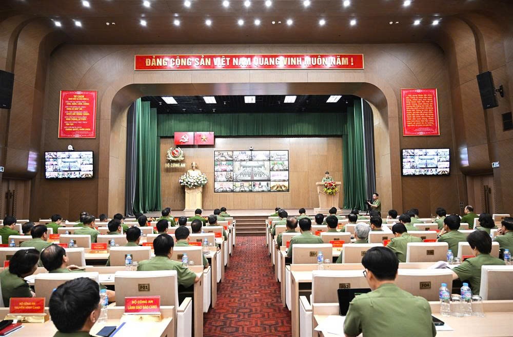 Toàn cảnh Hội nghị tại hội trường Bộ Công an