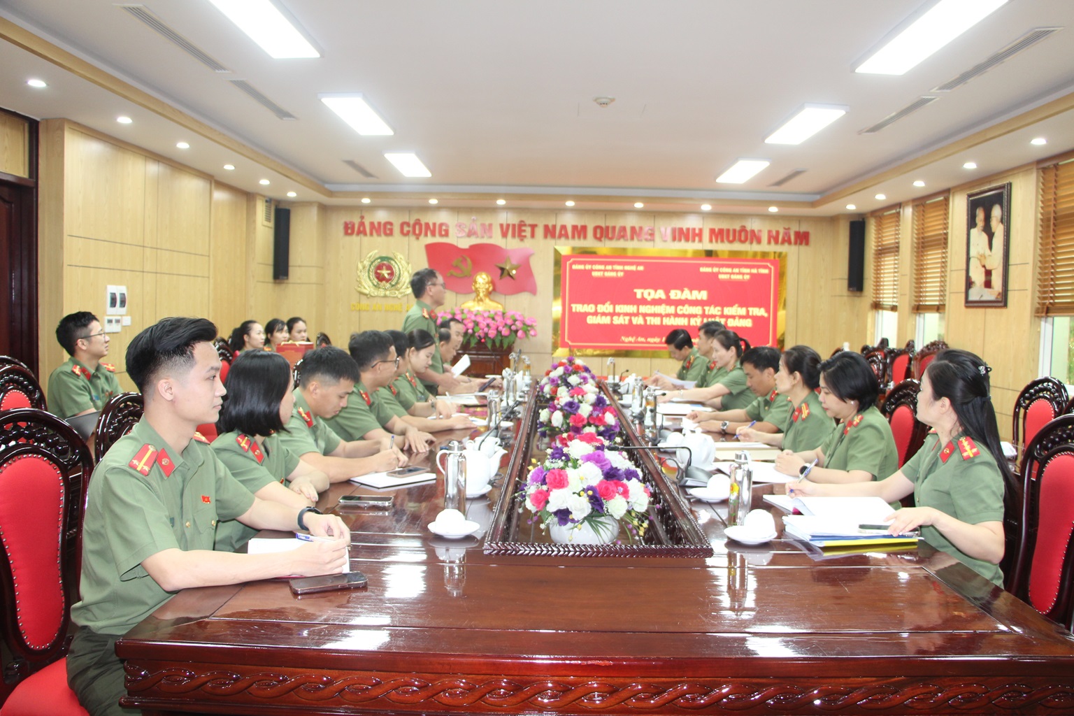 Toàn cảnh buổi Tọa đàm