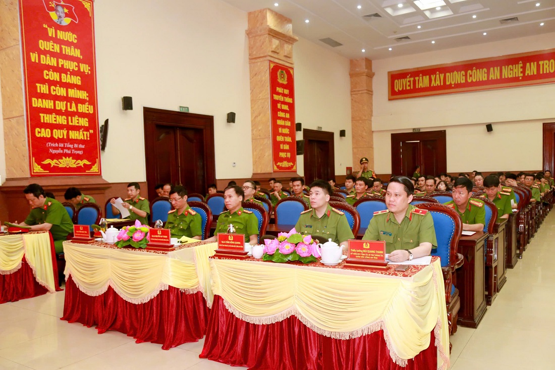 Toàn cảnh Hội nghị